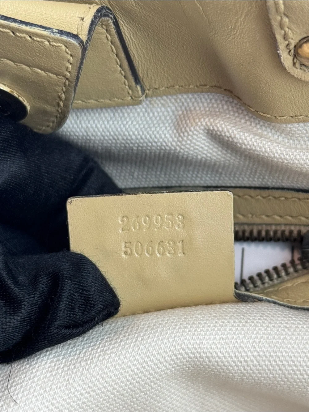 Gucci Beige GG Canvas Shoulder Bag with Leather Trim - Picture 13 of 16